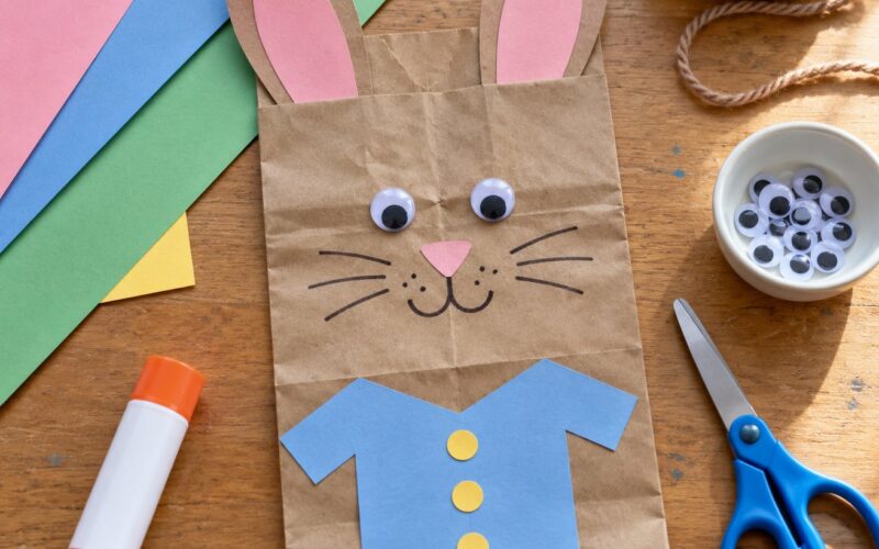 How to Make Puppets from Paper Bags: Easy Kids’ Craft (2026)